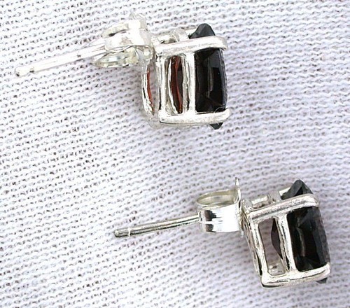 8x6 Oval Garnet Gemstone Gem Stone Gemstone Pair Sterling Silver Earring EBS2438 - Picture 2 of 2