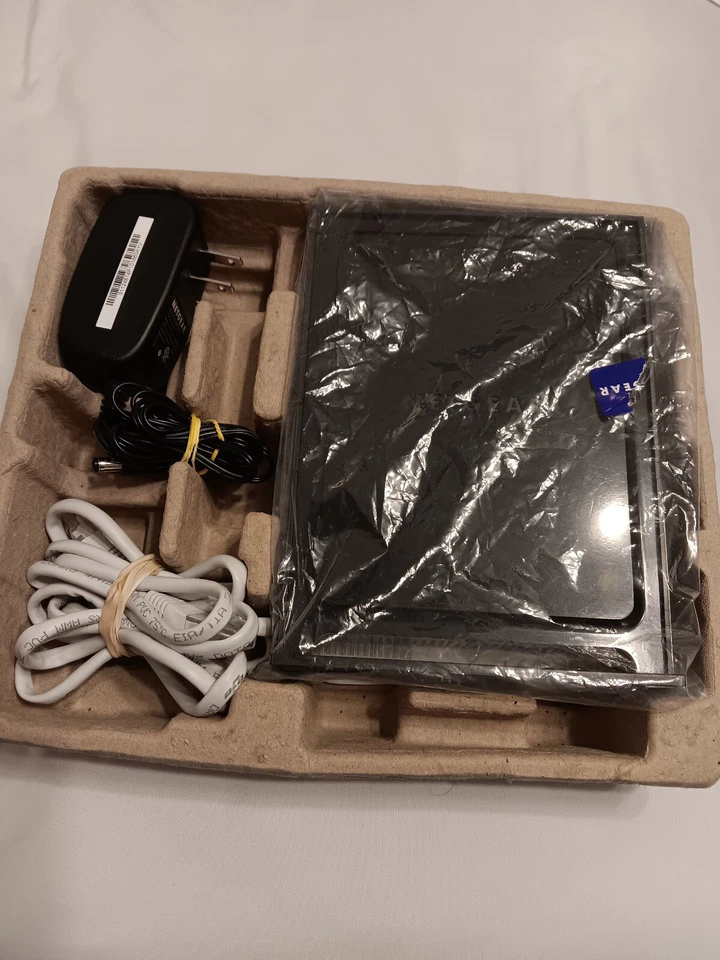 CAIXA ABERTA Roteador Wireless WiFi Netgear N300 [WNR2000] Preto (com firmware DDWRT) - Imagem 2 de 4