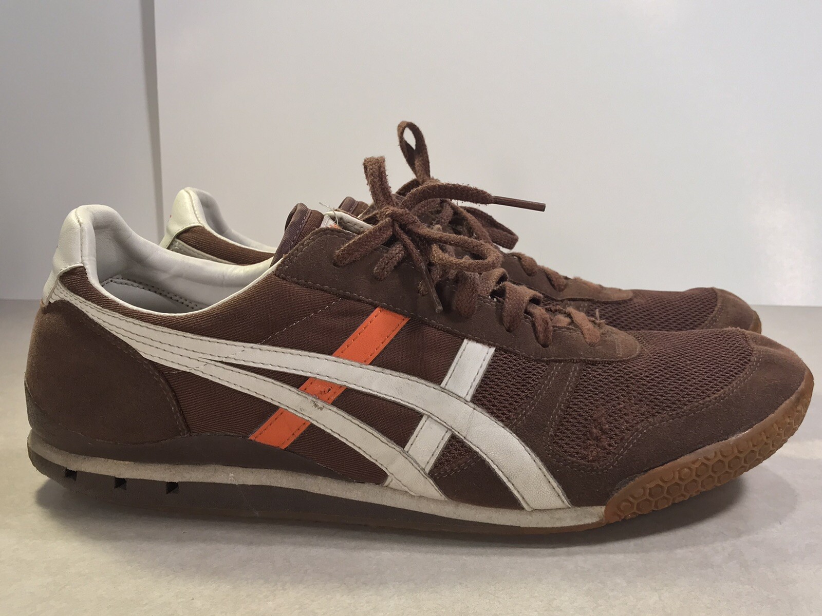 onitsuka tiger ultimate 81 vegan