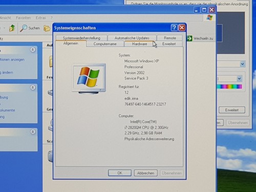 HP Workstation Windows XP Gaming Notebook i7 500GB 4GB Quadro 17,3" mit Spiel! - Bild 9 von 18