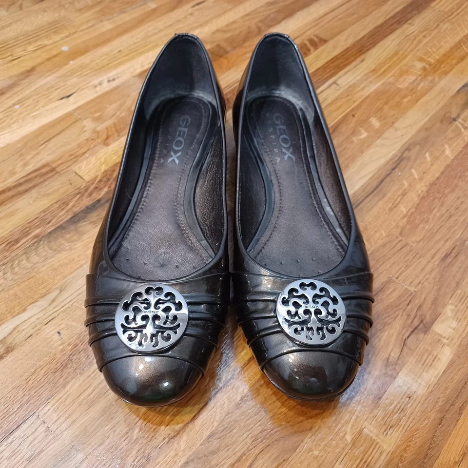 Geox Respira Ballet Pisos Mujer Talla 6US/36EU Charol Bronce Medallón Foto 3 de 4