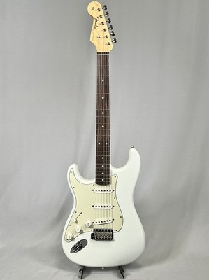 Fender Made in Japan Traditional 60s Stratocaster®, Left-Handed
