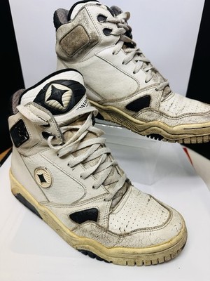 Spalding Typhoon Pump High Top Vintage Sneaker White Black Rare 90