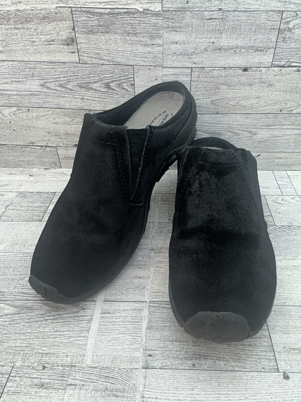 Scarpe da donna Merrell Jungle Slide taglia 7 5 scamosciate slip on mules zoccoli comodi