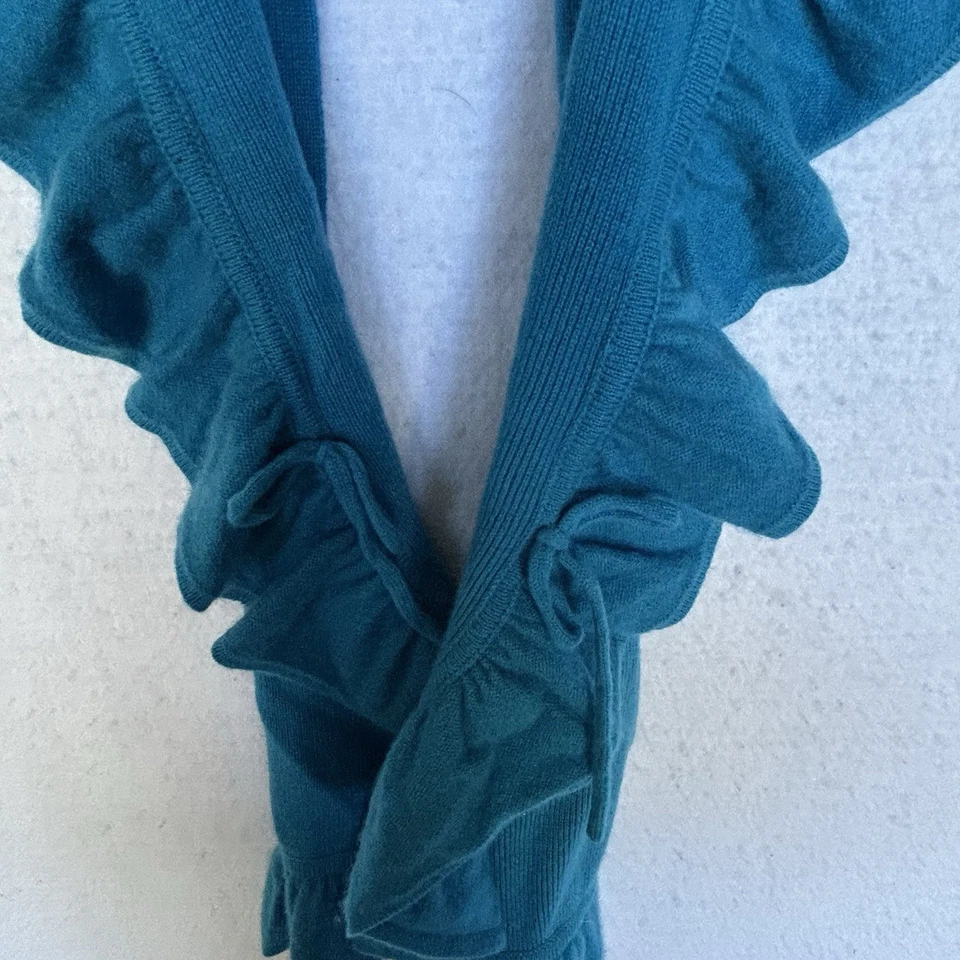 Bufanda de cachemir Magashoni con volantes azul hecha en Italia acento de moño talla única Foto 2 de 4