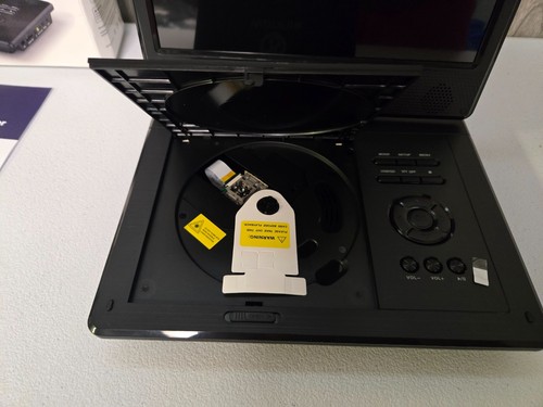 Wonnie 12,5" Tragbarer DVD Player mit 10,5" Schwenkbarem HD-Bildschirm, Auto Kopfstütze Koffer + - Bild 15 von 21
