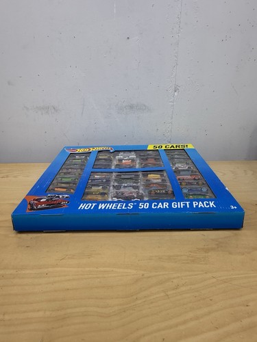 Hot Wheels GBN20 50 Car Gift Pack Multi-Color New In Box! - Picture 9 of 9
