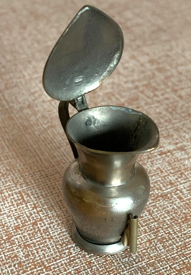 Antique Tappit Hen Flagon Rotary Retrieve Tape Measure - Image 4 of 4