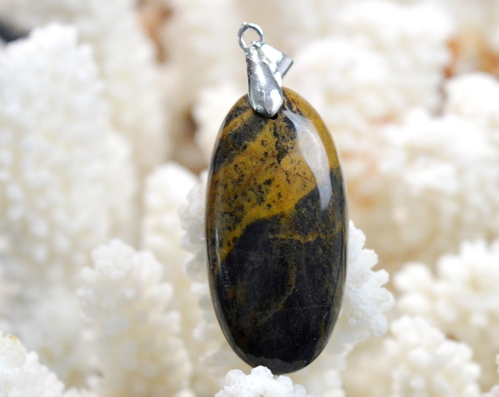 Jaspe brun 51 carats pendentif cabochon pierre naturelle d'Afrique du Sud pour bijoux lithothérapie