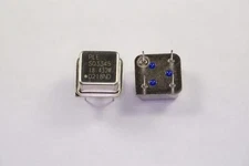 Lot of 2 SQ3345-18.432M Pletronics CMOS Crystal Oscillator 18.432MHz 50ppm 8-DIP