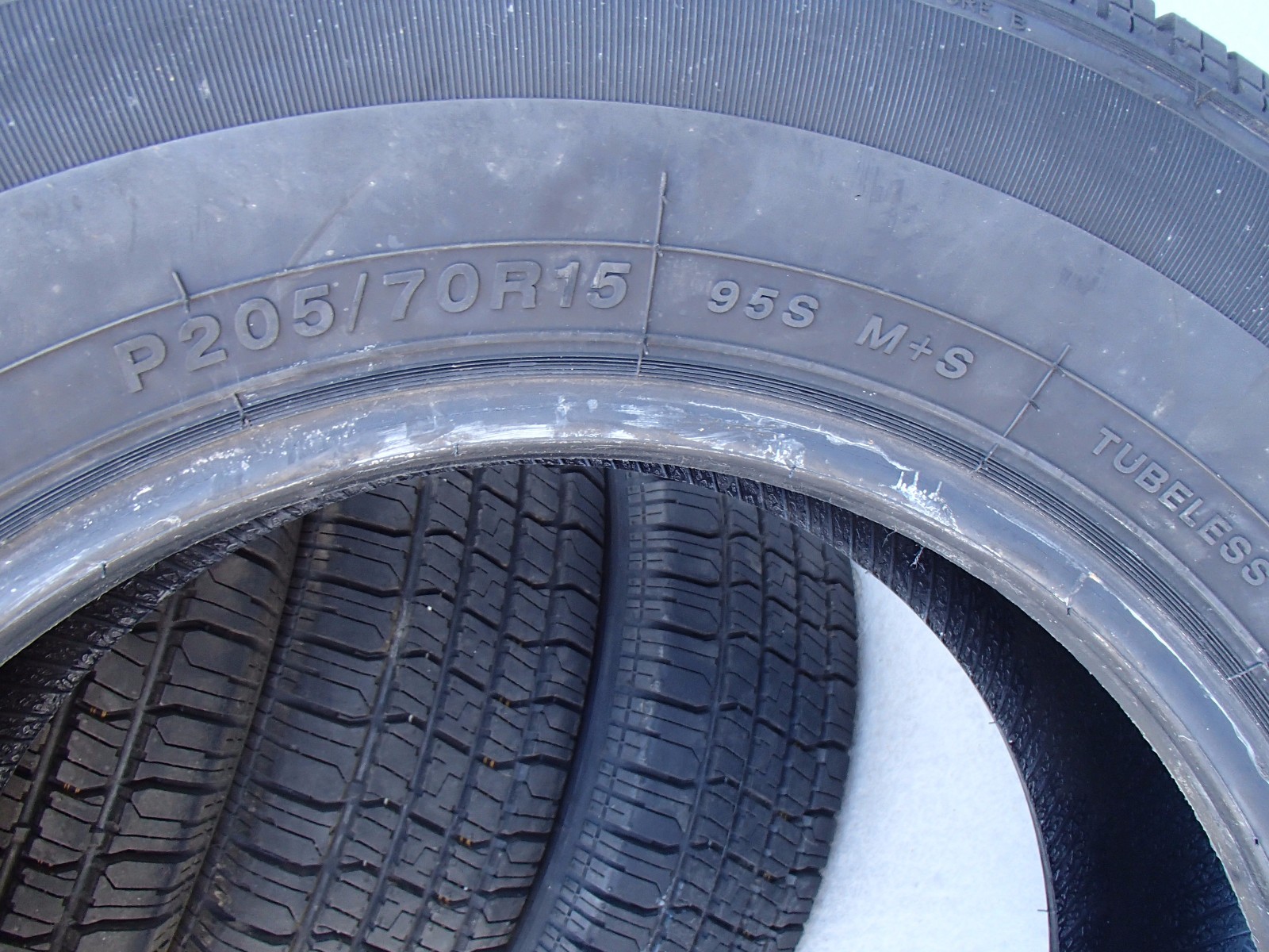 Triumph TR6 P205/70R15, 428 A/S Custom All Season Tires | eBay