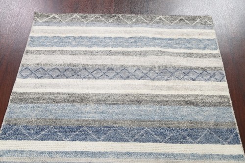 Handwoven Luxury Hand-Knotted Modern Wool/ Silk Indian Rugs 4x6 ft - Picture 9 of 17