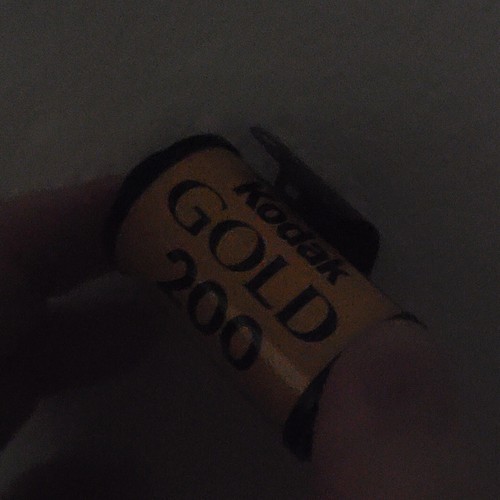 Vintage Kodak Lot - Gold 200 35MM Film (Expired) - Kodacolor VR Ad - Lens Paper - Picture 3 of 9