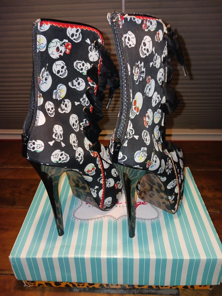 Tacones calavera Bettie Page talla 8 Foto 2 de 4