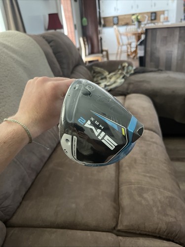 Taylor Made Sim2 Max Driver
