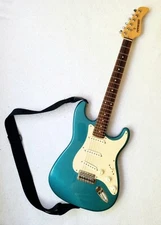 VINTAGE FERNANDES STRAT METALLIC BLUE ELECTRIC GUITAR