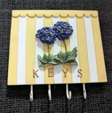Vintage 3D Violet blossoms on Yellow & White Stripe Wall Key Holder (4 keys) 