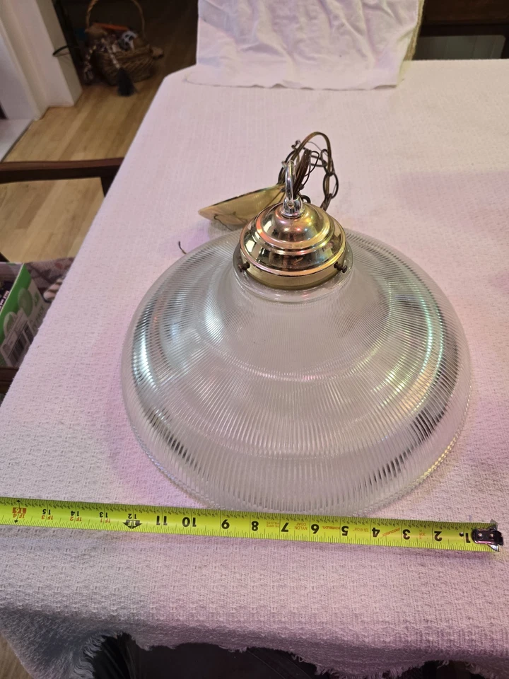 Colgante Thomas SL82041 One Light acabado latón pulido vidrio acanalado transparente pesado Foto 4 de 4