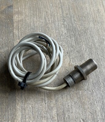 AUTOMATION DIRECT AK1-AP-1A INDUCTIVE PROXIMITY SENSOR 10-30VDC APPROX 78''