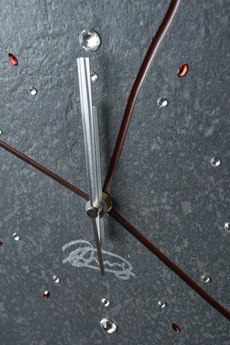 Wanduhr, Uhr mit Swarovski Kristallen, Epoxidharz, hochwertiger Alurahmen - Bild 5 von 7