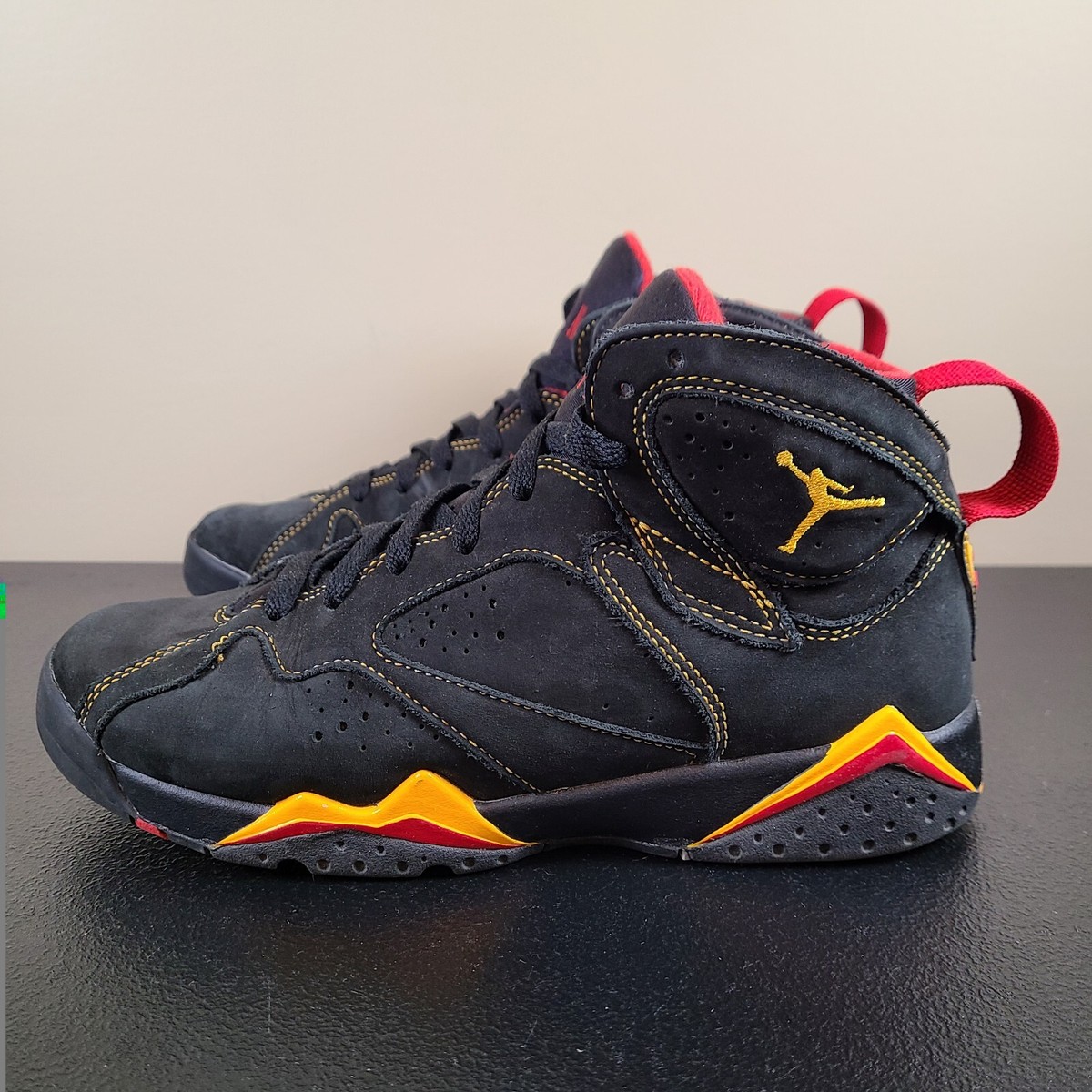 NIKE Shoes Youth 6.5Y/W8 AIR JORDAN 7 Retro 