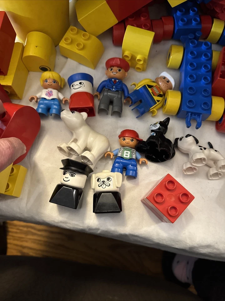 VTG 1998 Lego DUPLO Lap table Portable Desk STORAGE BINS 25x13x12 W/300+ PCS - Image 2 of 4