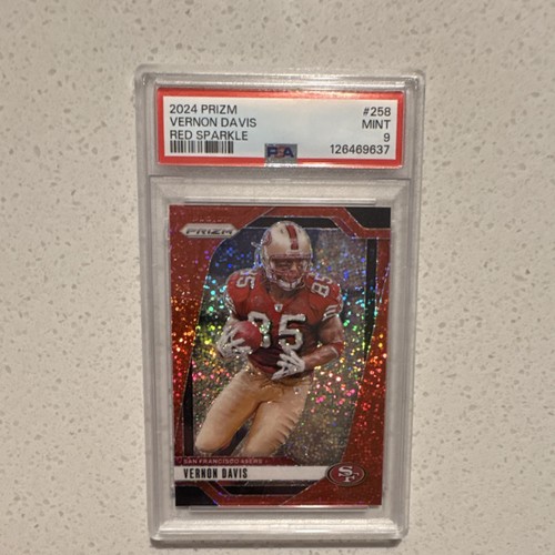 Panini 2024 Prizm Vernon Davis #258 Red Sparkle PSA 9 49ers Football - Picture 1 of 2