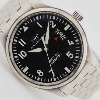 IWC Schaffhausen Pilot s Watch Mark XVII IW326504 Stainless Steel Bracelet 41mm