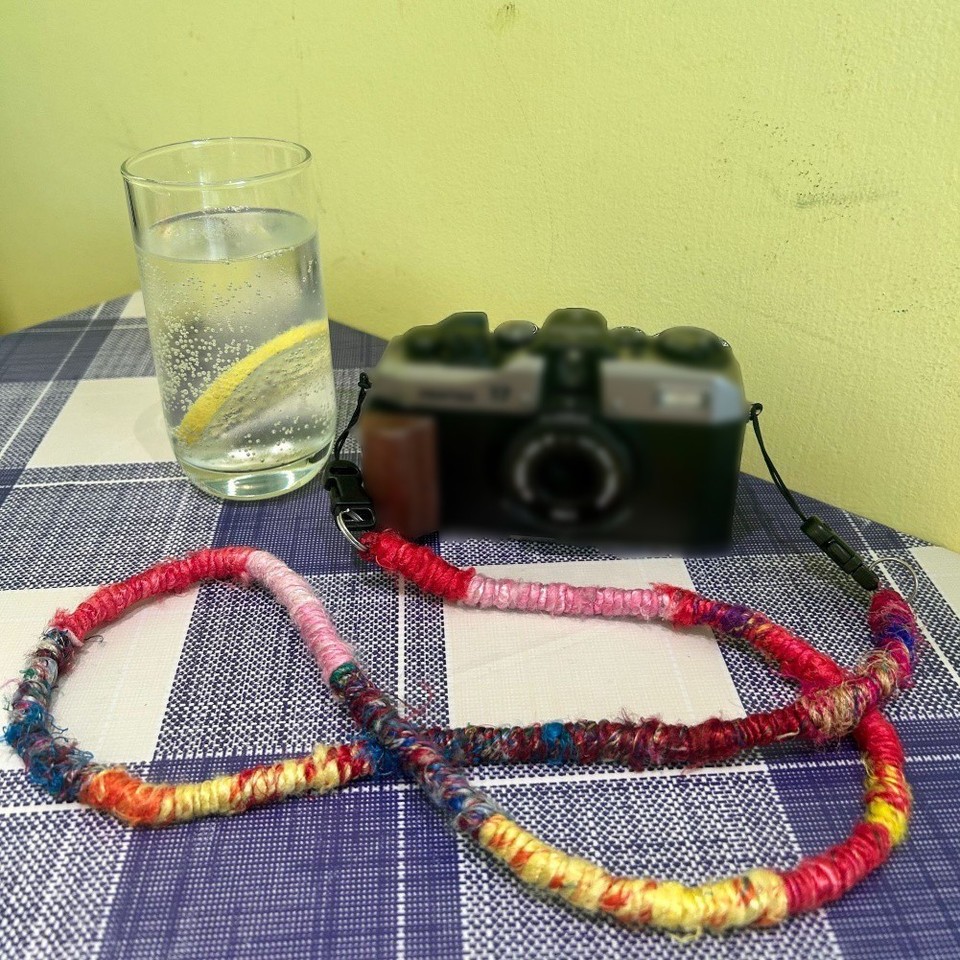 Comfortable Camera Strap with Colorful Retro Silk for Various Camera ...