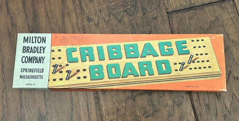 Vintage 1960's Milton Bradley 4626-A Cribbage Board Card Game Metal Peg Complete