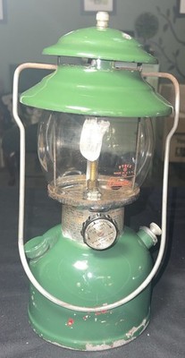 Vintage Coleman Green Single Mantle Lantern Model 200A  11/80