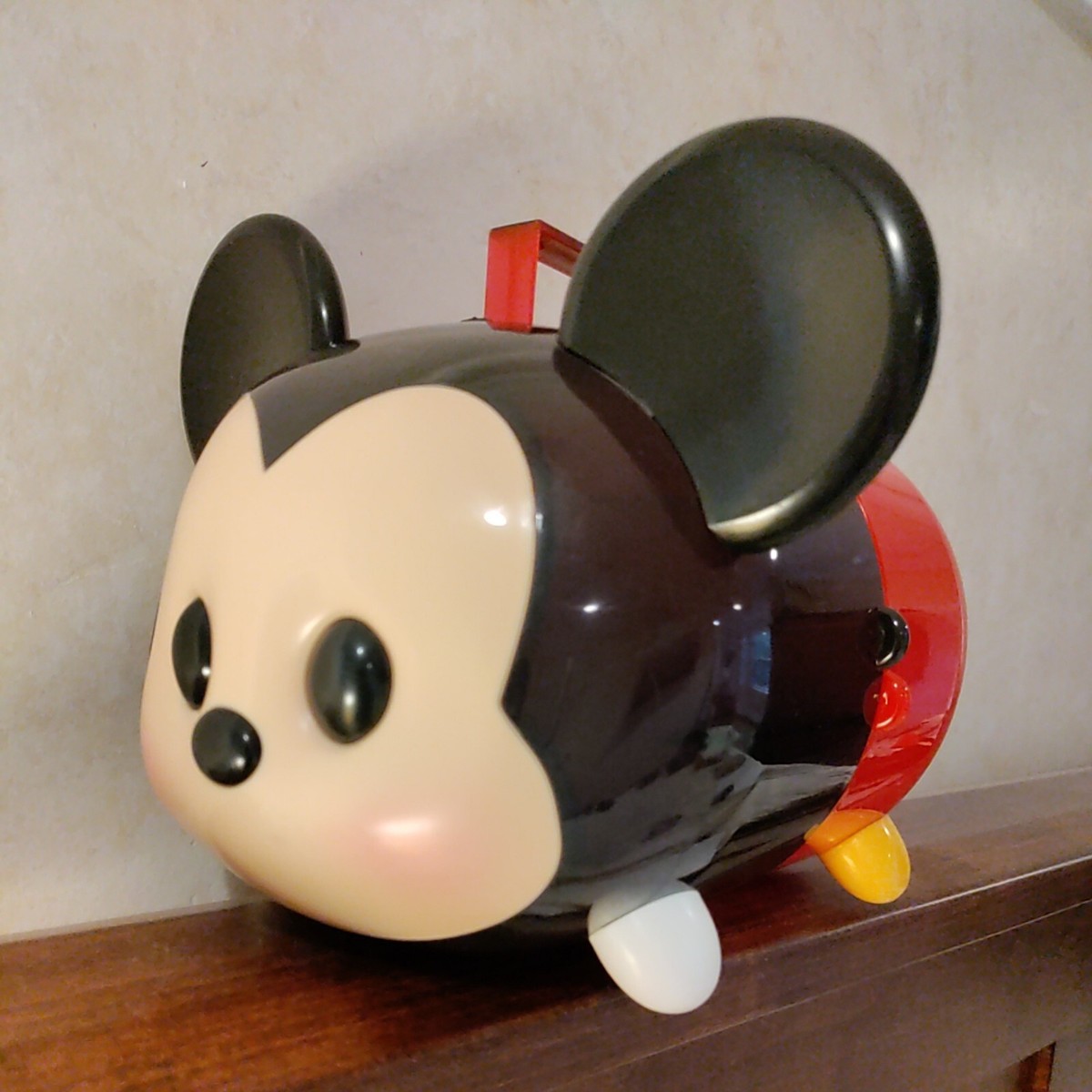 Disney Tsum Tsum Mickey Mouse Carrying Case for minis. | eBay
