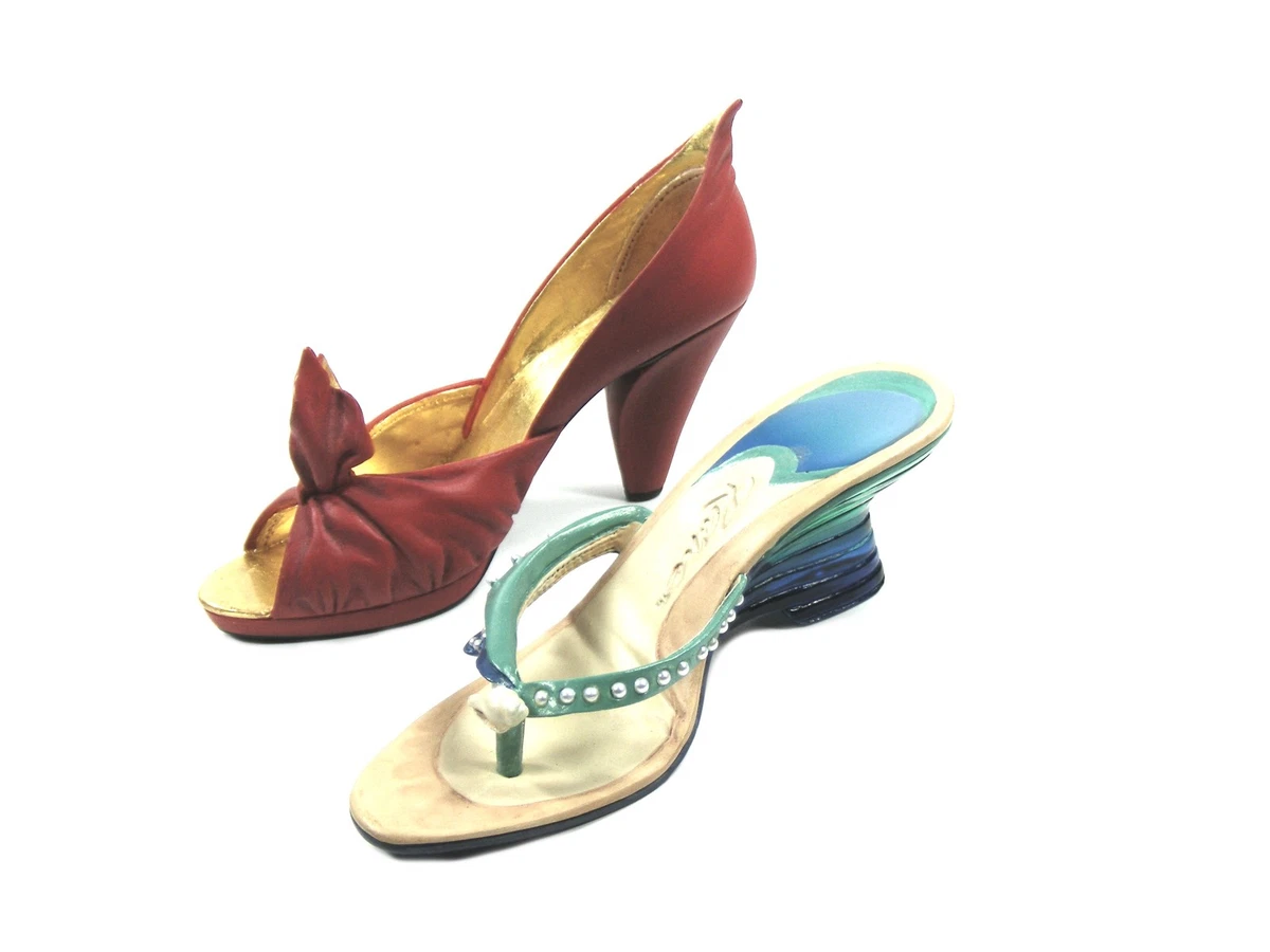 Just the right shoe **Fire and Water** Set 90113 IKK Jahr 2001 Miniatur - Schuh