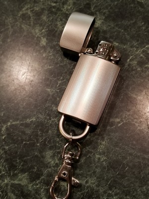Sarome Flint and Fuel lighter with keychain OIL 3-04