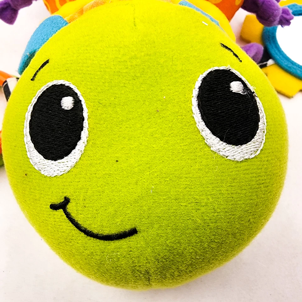 Cochecito de cuna Infantino Hug and Tug Bug Caterpillar juguete musical de peluche 2014 Foto 2 de 4