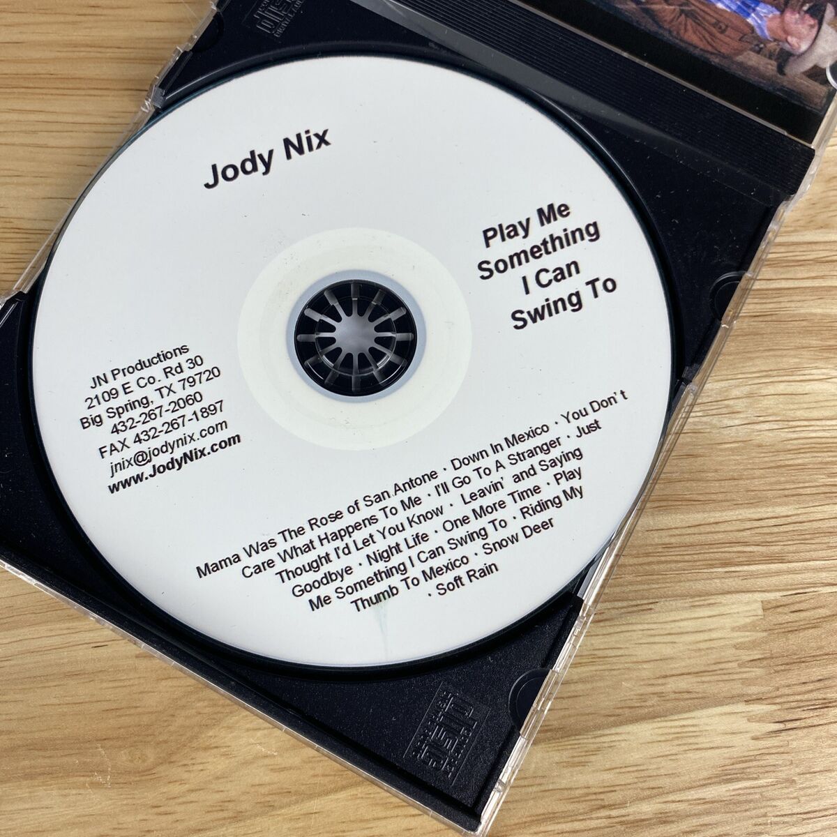 Jody Nix play Me Something I Can Swing To Cd Signed Jody Nix play Me Something I Can Swing To Cd Signed