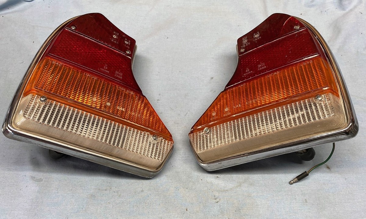 1980-1987 JAGUAR XJ6 TAIL LIGHTS TAILLIGHT LAMPS OEM LUCAS