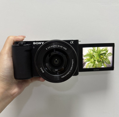 Sony Alpha ZVE10 4K Mirrorless Interchangeable Lens 16-50mm Black