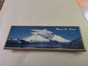 Vintage Mount St Helens Stratovolcano Skamania County Washington Souvenir Magnet