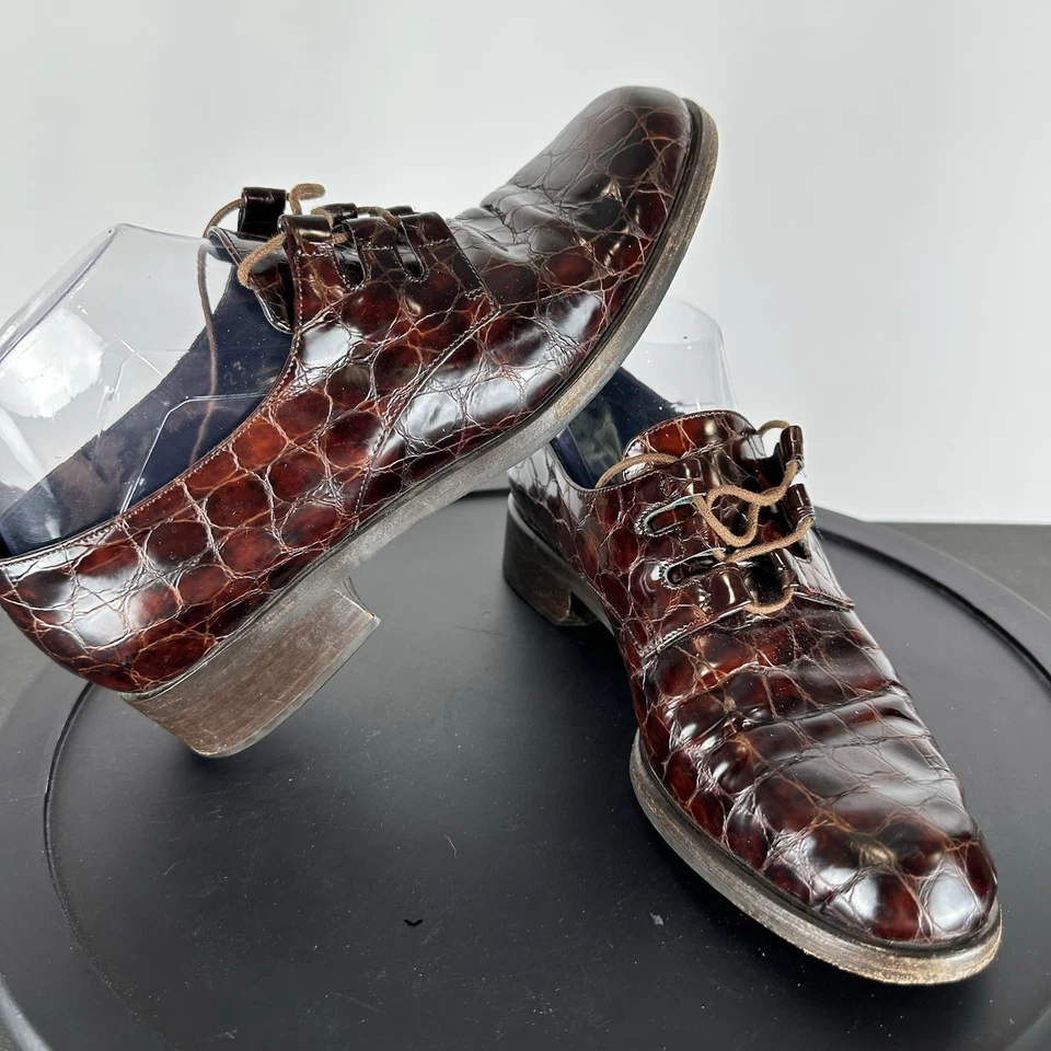 Zapatos de vestir Oxford Cole Haan estilo cocodrilo cuero rojo con cordones talla 7,5 Italia