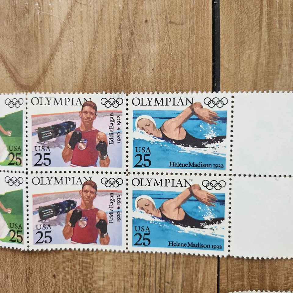 VINTAGE 1980'S Lot 25 CENT, 32 CENT US POSTAGE COMMERATIVE STAMPS 1989 - Image 3 of 4