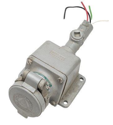 Appleton Electric ADR3033 30 AMP Powertite Receptacle