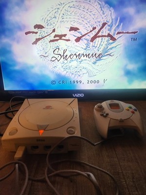 SEGA Dreamcast White Home Console w/ Controller, AV, Memory Card, NO Games