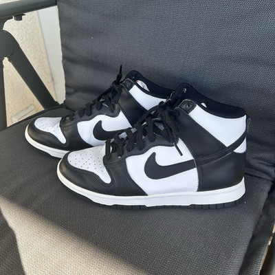 Nike Dunk High Retro