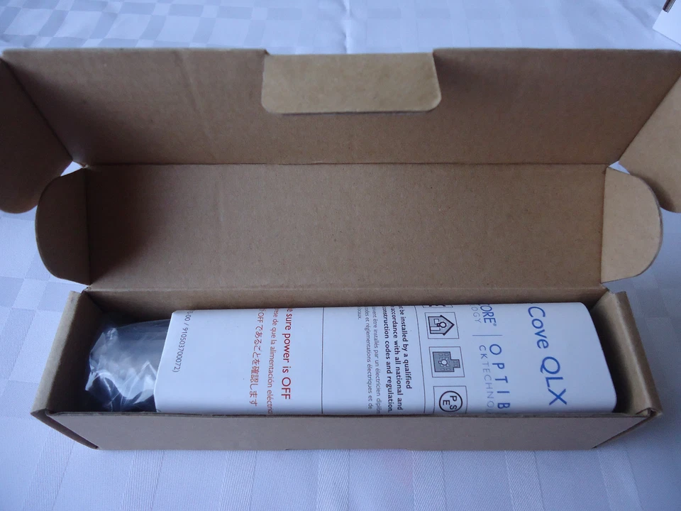 Philips Color Kinetics iColor Cove QLX 6" Medium Beam Angle, Item# 101-000066-03 - Image 4 of 4