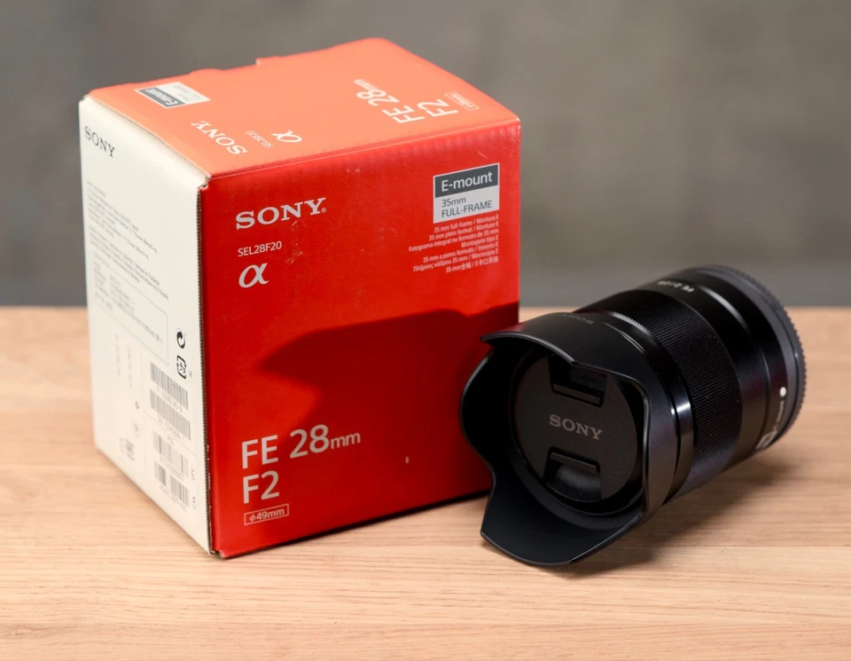 Sony FE 28mm F/2 Objetivo - En estado Como Nuevo - Imagen 2 de 4