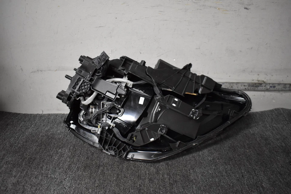 FARO PORSCHE MACAN 2019-2022 LADO IZQUIERDO FÁBRICA OEM Foto 4 de 4