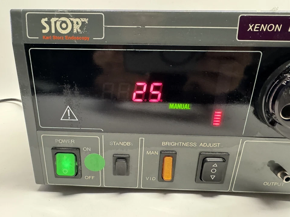 Fuente de luz de xenón STORZ 00615C hecha en EE. UU.: PROBADA FUNCIONANDO Foto 4 de 4