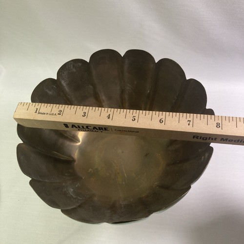 Vintage Solid Brass Lotus Flower Pedestal Scalloped Edge Bowl - Picture 4 of 5