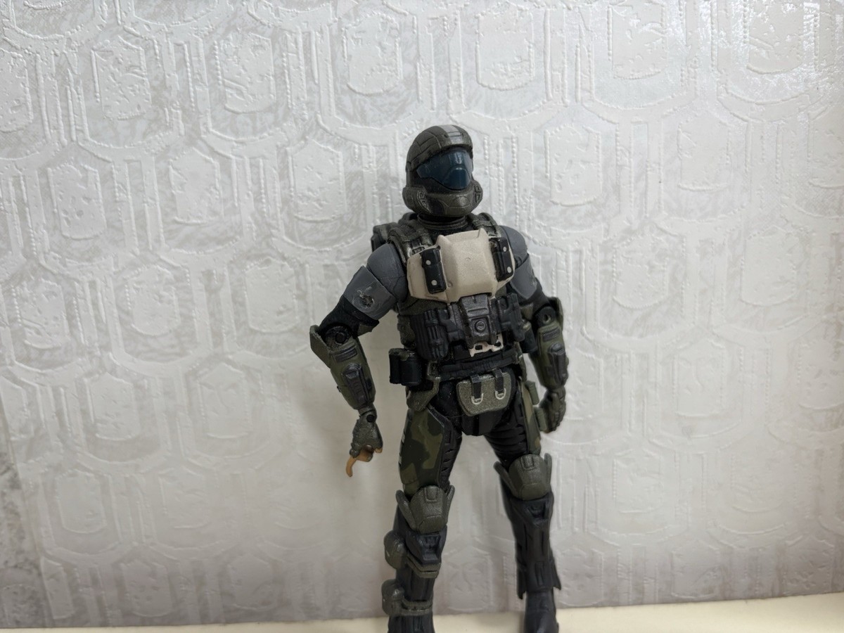 The Rookie Halo 3 Spartan ODST Soldier McFarlane Toys 2010 Action